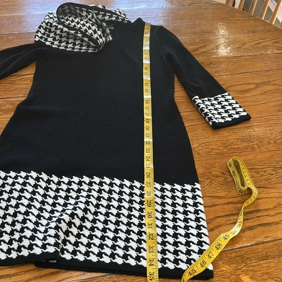 99 Jane Street black and houndstooth sweater dress. Great condition. Size Small - Picture 9 of 12